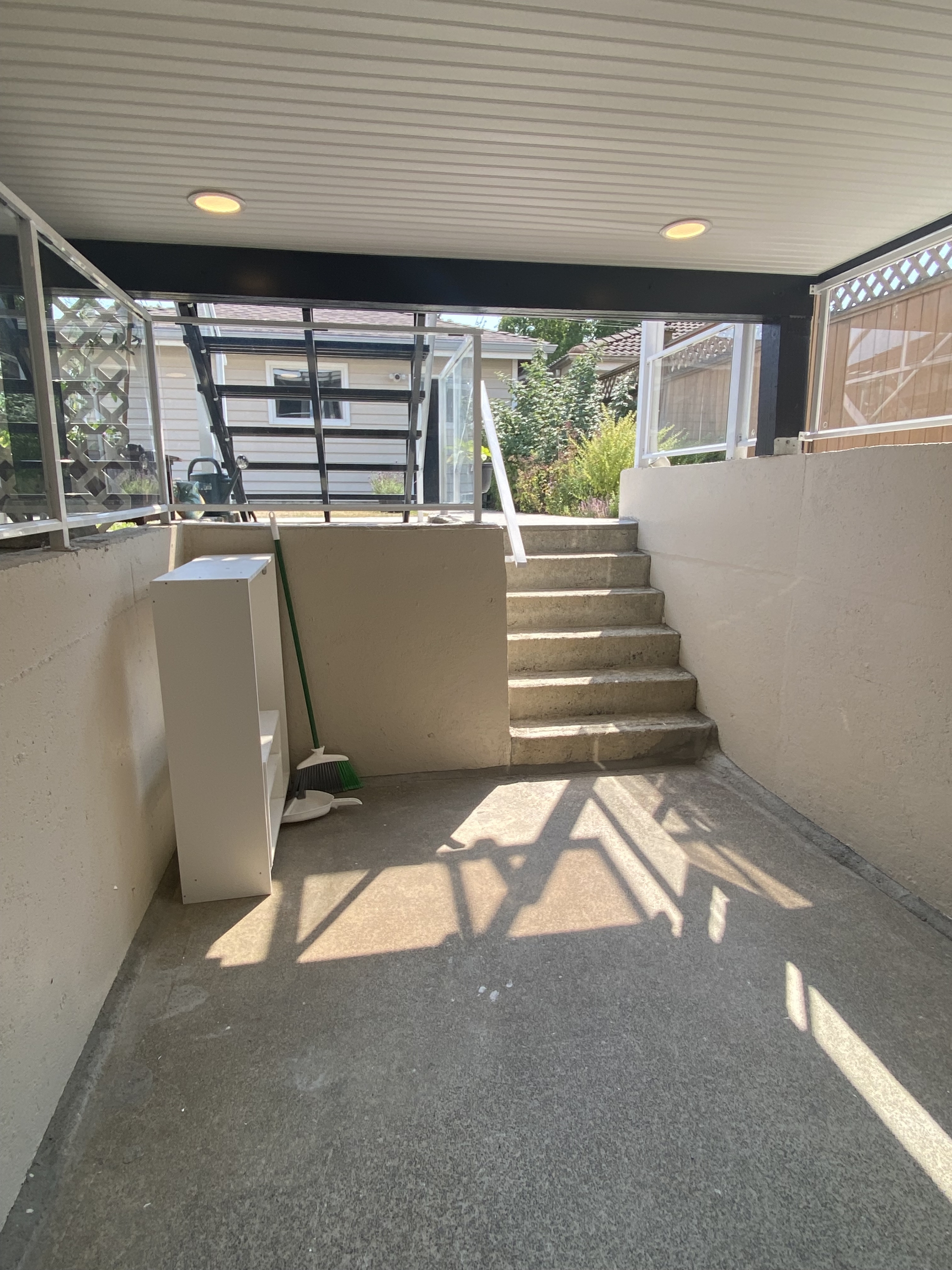 2068 West 44th Avenue